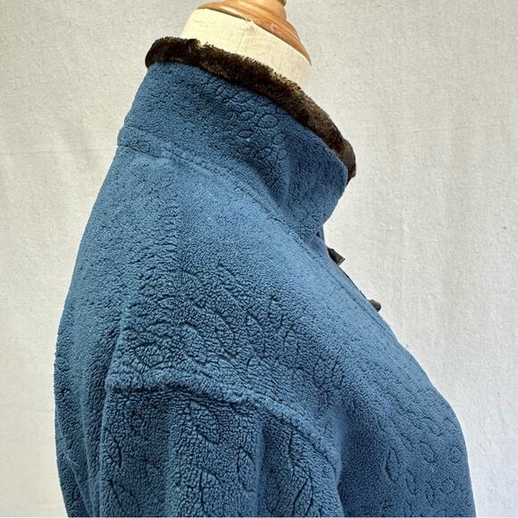 Wooly Bully Wear Colorado blue 1/4 toggle fleece pullover size small faux fur - Picture 7 of 14